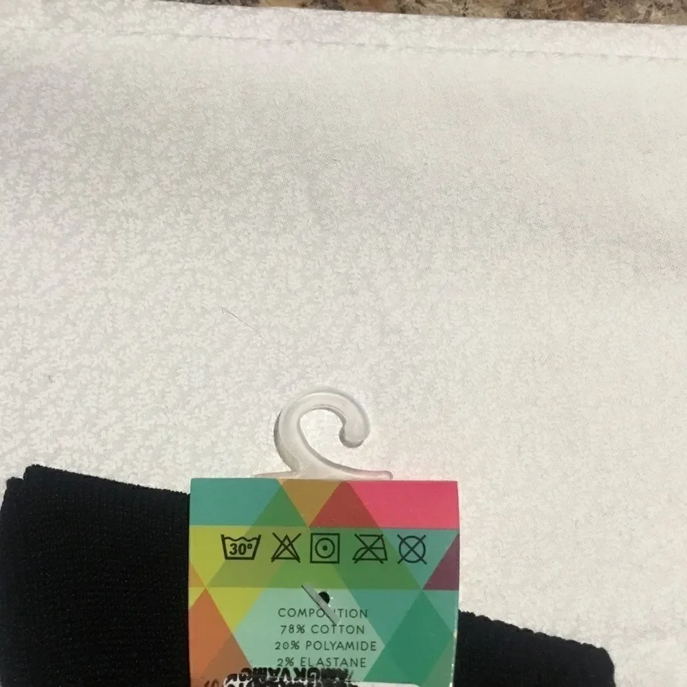 SALE. BUY 5/$10. NWT Girls Knee Socks Sz 12 solid black